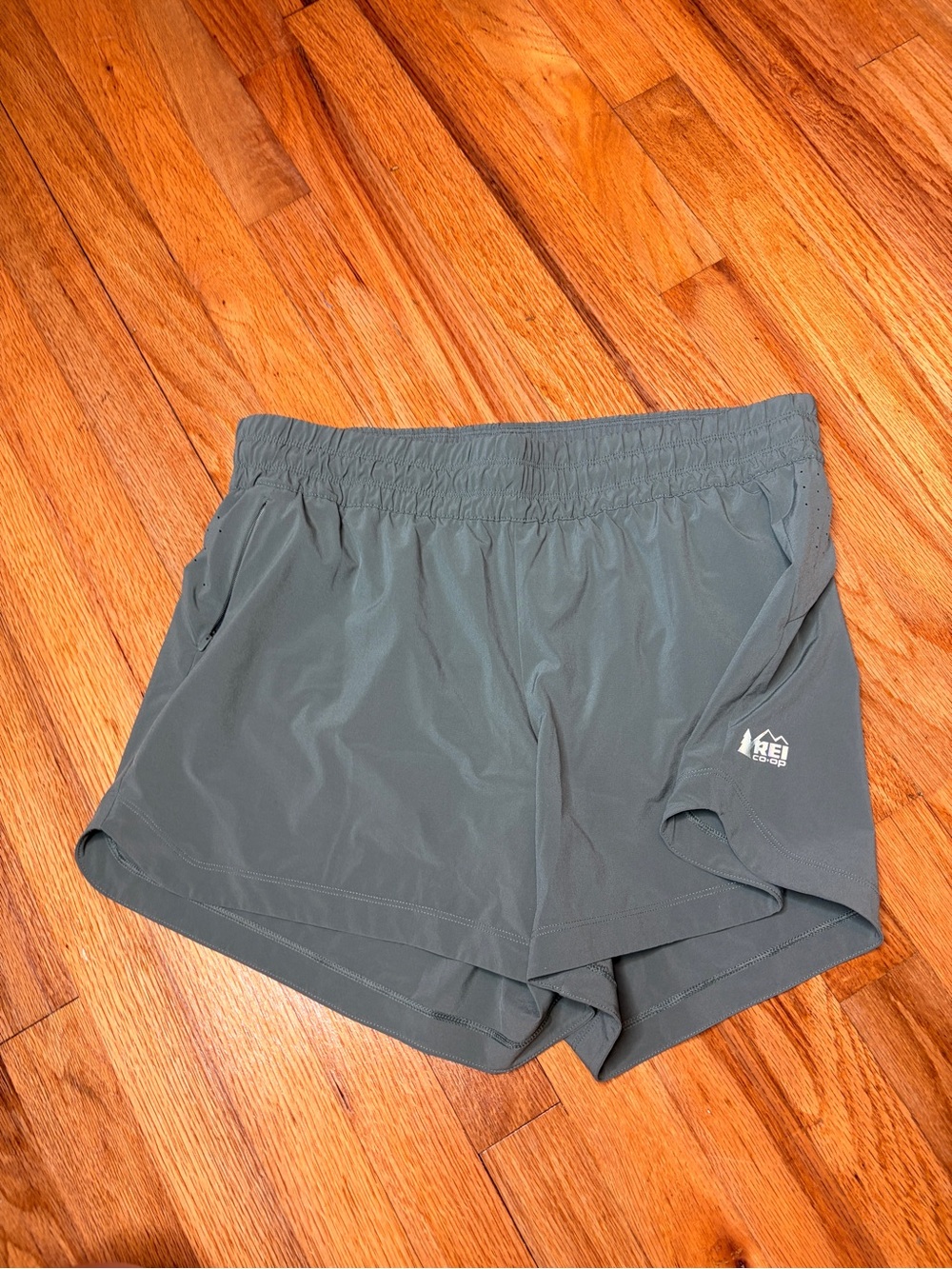 REI Women's Olive Green Athletic Running Shorts Large